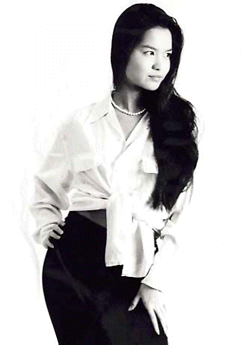 Emily 16 -Click for a larger image-